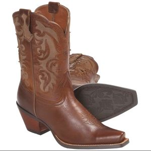 *SOLD* Ariat Shada Women’s Short Western Cowboy